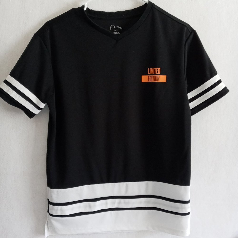 Art Class Limited Edition Black Shirt L-12/14